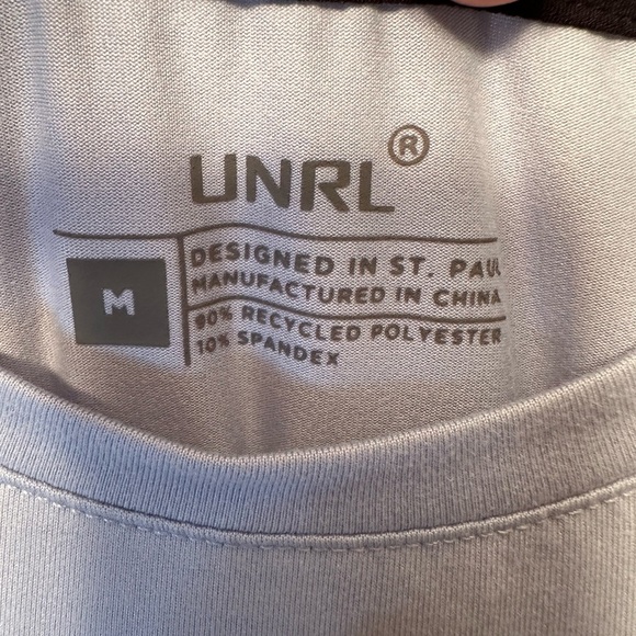 UNRL Ultra Tee Sky Blue Color THIS ITEM IS SOLD UNABLE TO DELETE - Picture 2 of 8